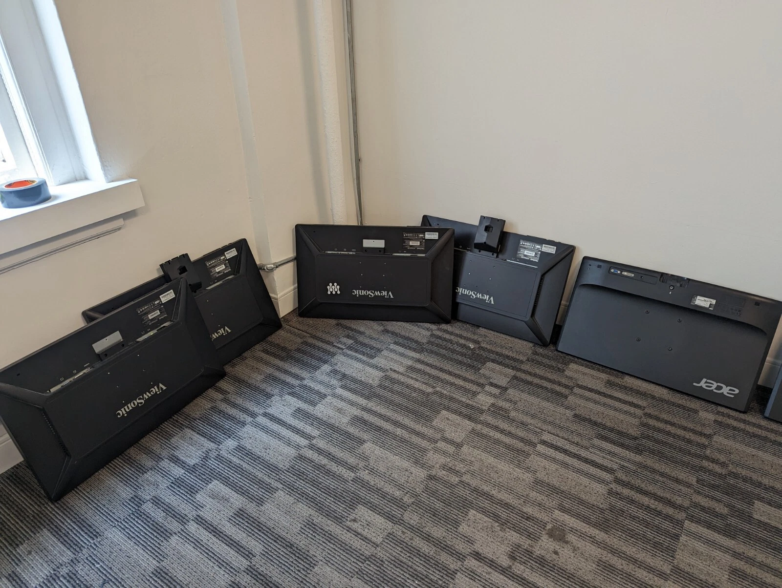 Monitors ACER and ViewSonic: 27, 24, 22 inches w/ brackets - photo 3