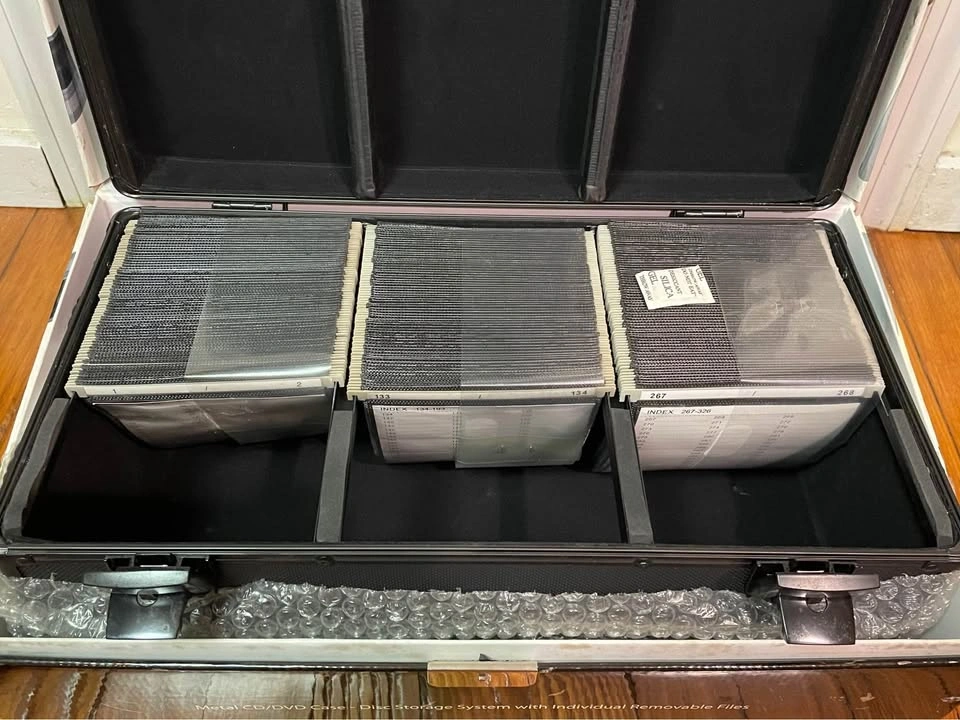 Metal CD/DVD Case Disc Storage System - photo 3