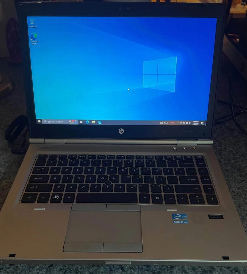 HP Elitebook 8460p Core I5 - photo 2