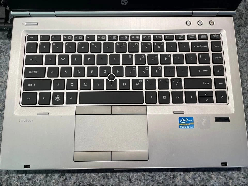 HP Elitebook 8460p Core I5 - photo 4