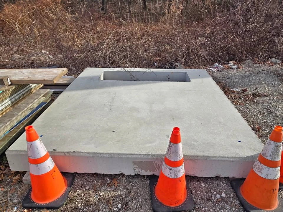 STOCK FIRST ENERGY 1500-2500 KVA PAD