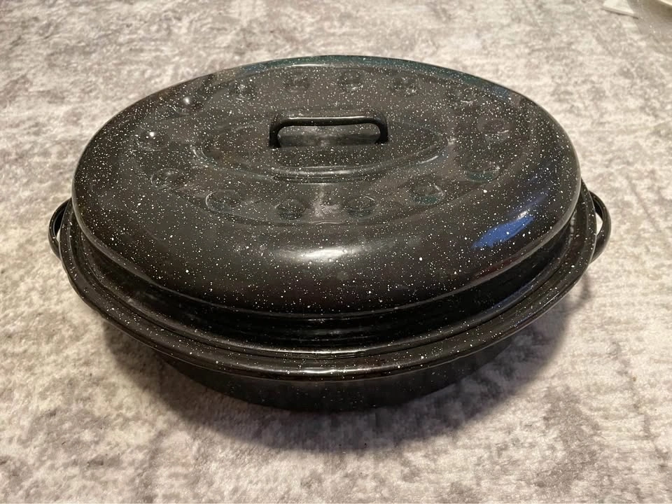 Vintage Large Speckled Enamel Roasting Pan with Lid - photo 2