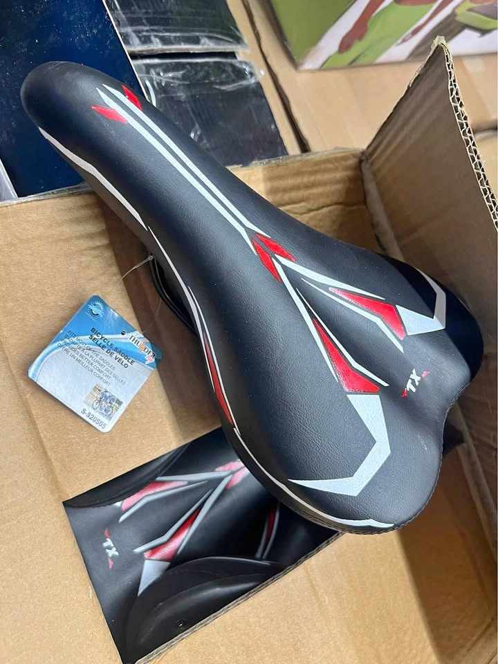 Thunder Bay S-S20505 Universal Fit Bicycle Seat