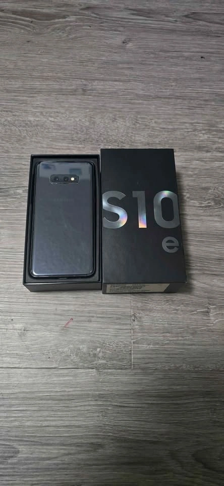 Samsung Phones for Sale – Read Before Messaging - photo 2