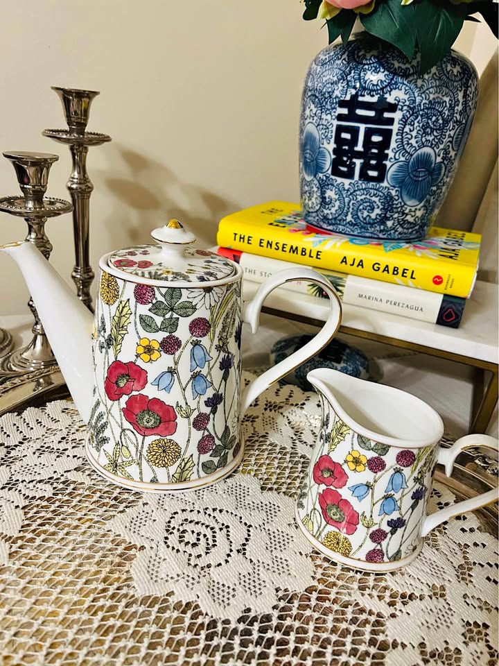 Grace Teaware Pink Poppy Meadows Teapot and Milkpot