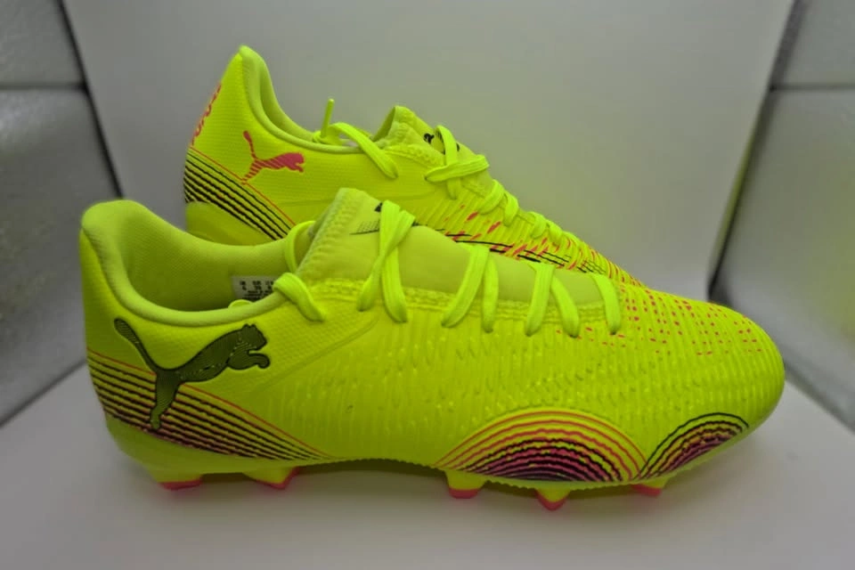 Puma Future 8 Play Soccer Cleats FG/AG M7 W8.5