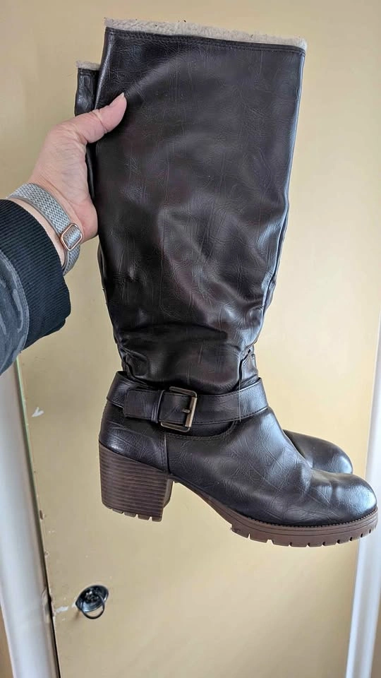 Size 10 Winter Boots