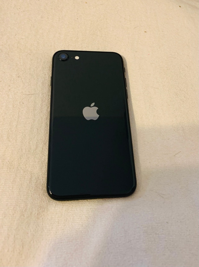 iPhone SE 2 Black 64GB
