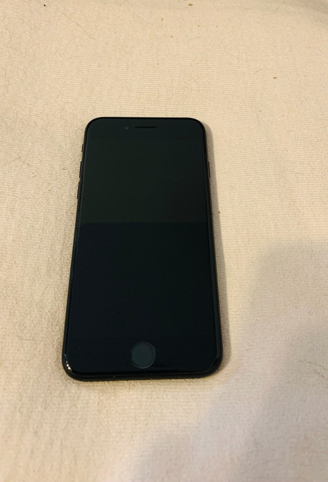 iPhone SE 2 Black 64GB - photo 2