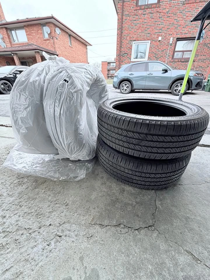 Bridgestone Alenza Sport A/S All-Season 235/50R20 – Set of 4