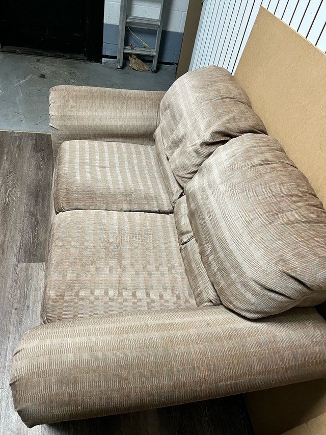 Comfy Loveseat for Small Spaces - Used Good - photo 4