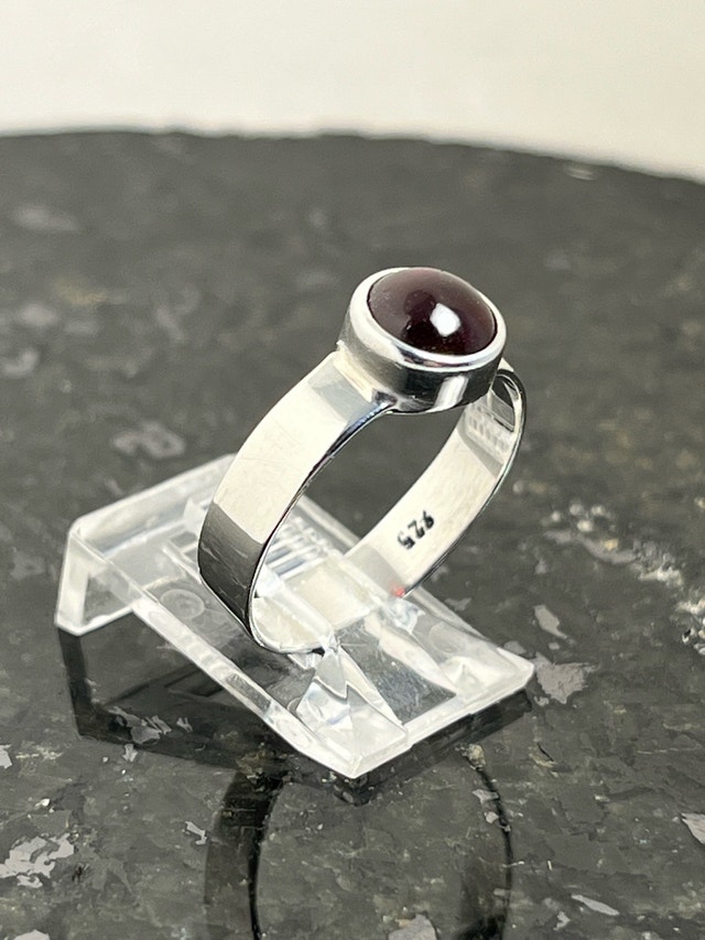 New 925 Garnet Ring Size-8 - photo 4