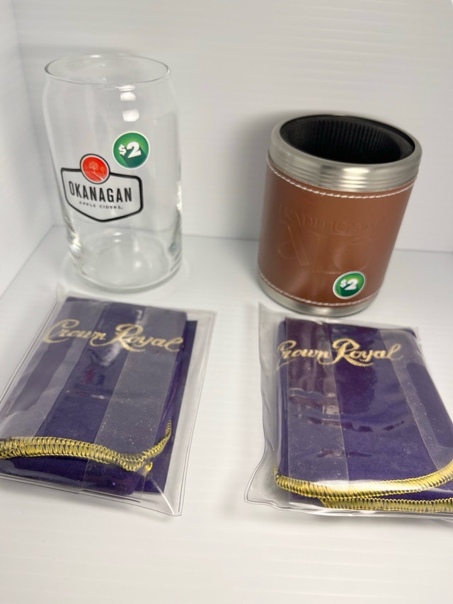 Collectables: Okanagan Apple Cider Glass, Beer Container, Crown