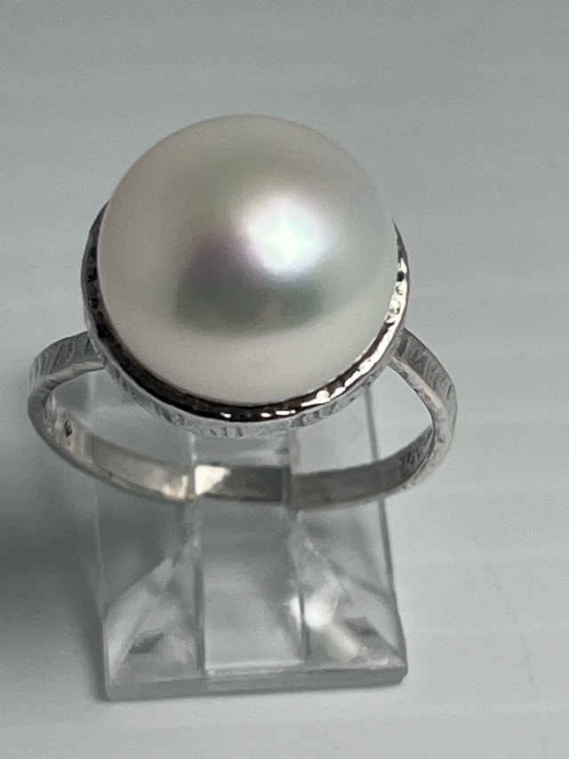 14K White Gold Pearl Ring Size 7