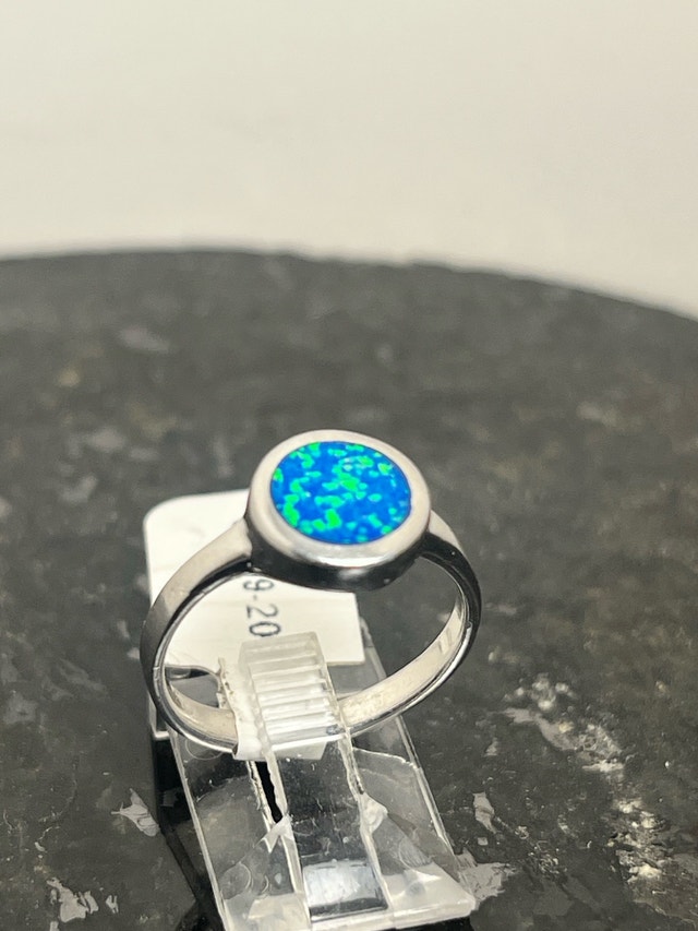 New 925 Sterling Silver Opal Ring - Size 7