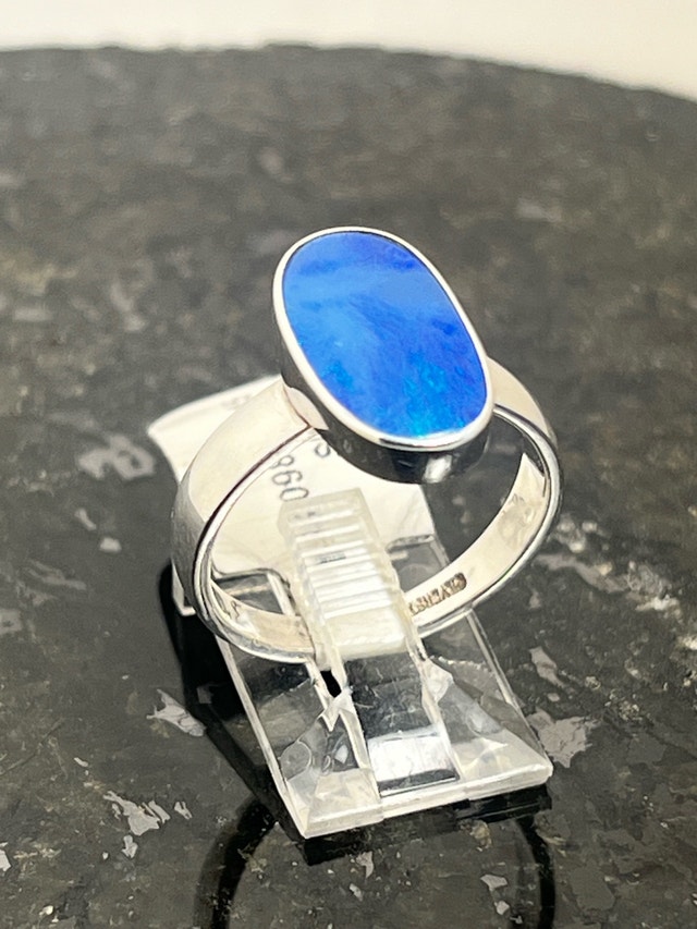 New 925 Sterling Silver Opal Ring - Size 8