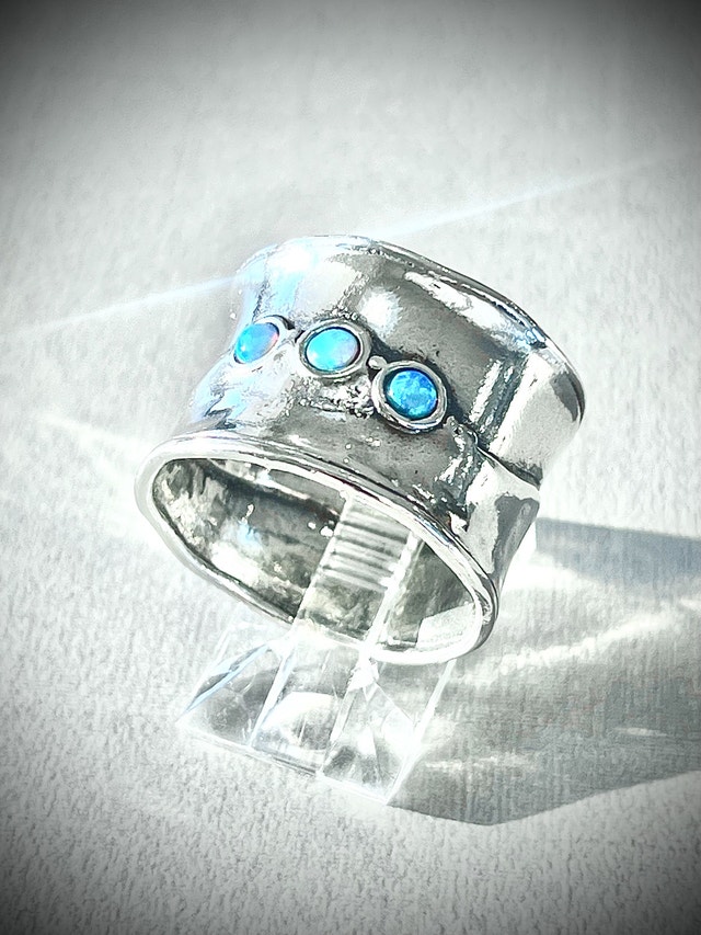 New Hand Crafted 925 Sterling Silver 3 Opal Ring