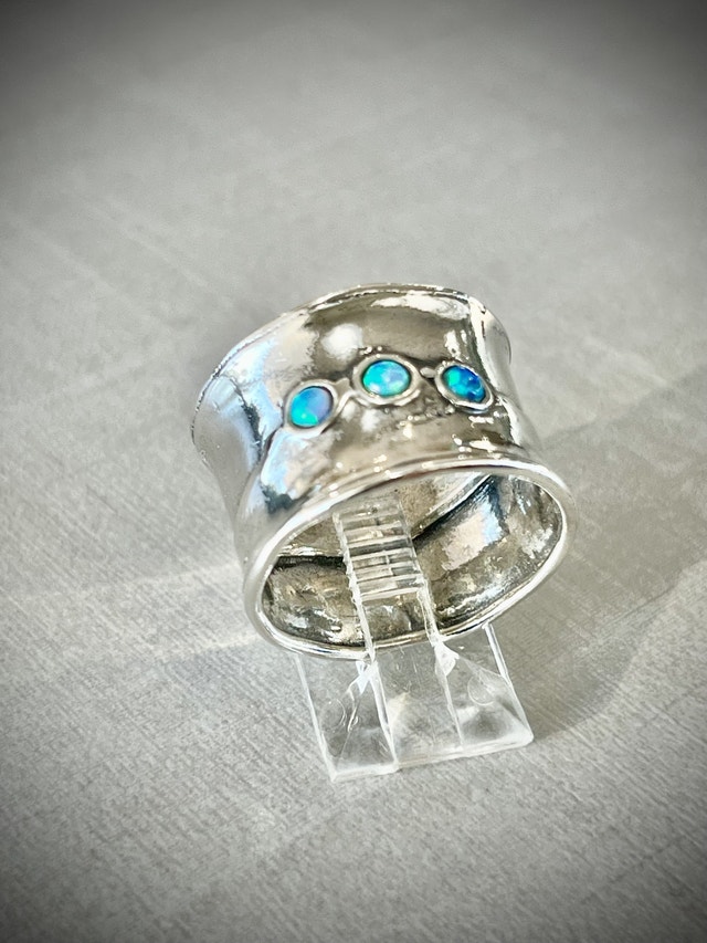 New Hand Crafted 925 Sterling Silver 3 Opal Ring - photo 2