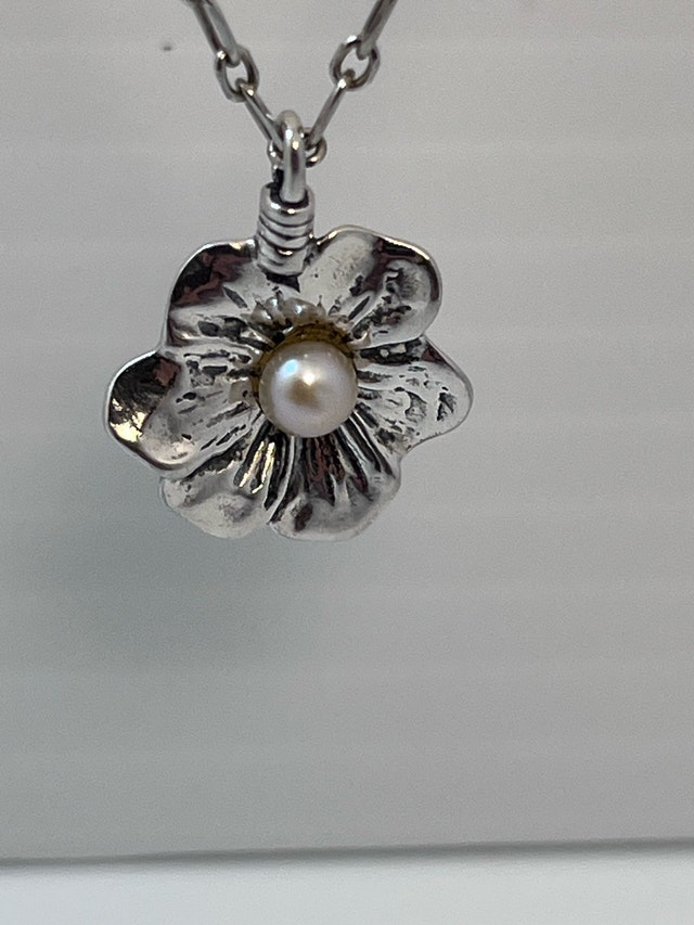 New 925 Genuine Pearl Necklace