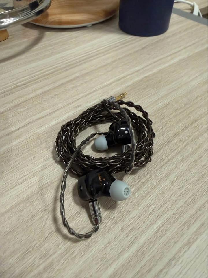 Kiwiear KE4 - IEM - photo 2
