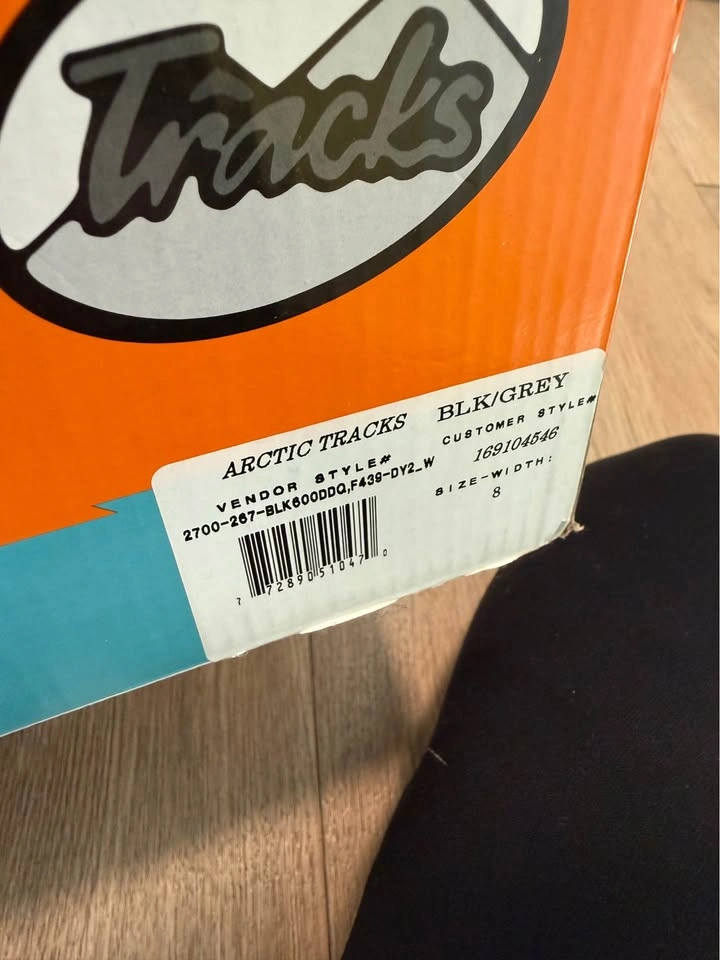 Arctic Tracks Winter Boots Size 8 - photo 4