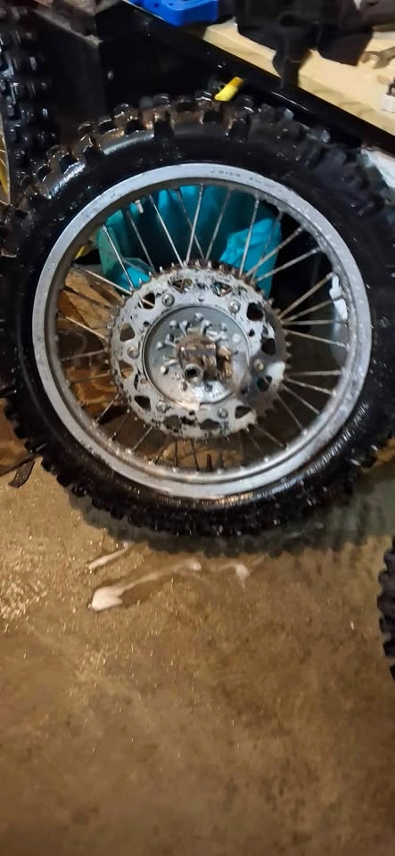 2 Dirt Bike Rims - Different - photo 2