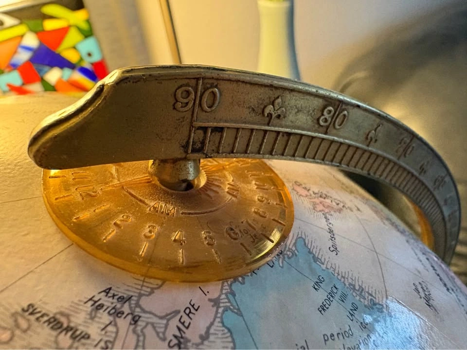 Vintage Replogle 12" World Classic Globe (Wood Base) - photo 4
