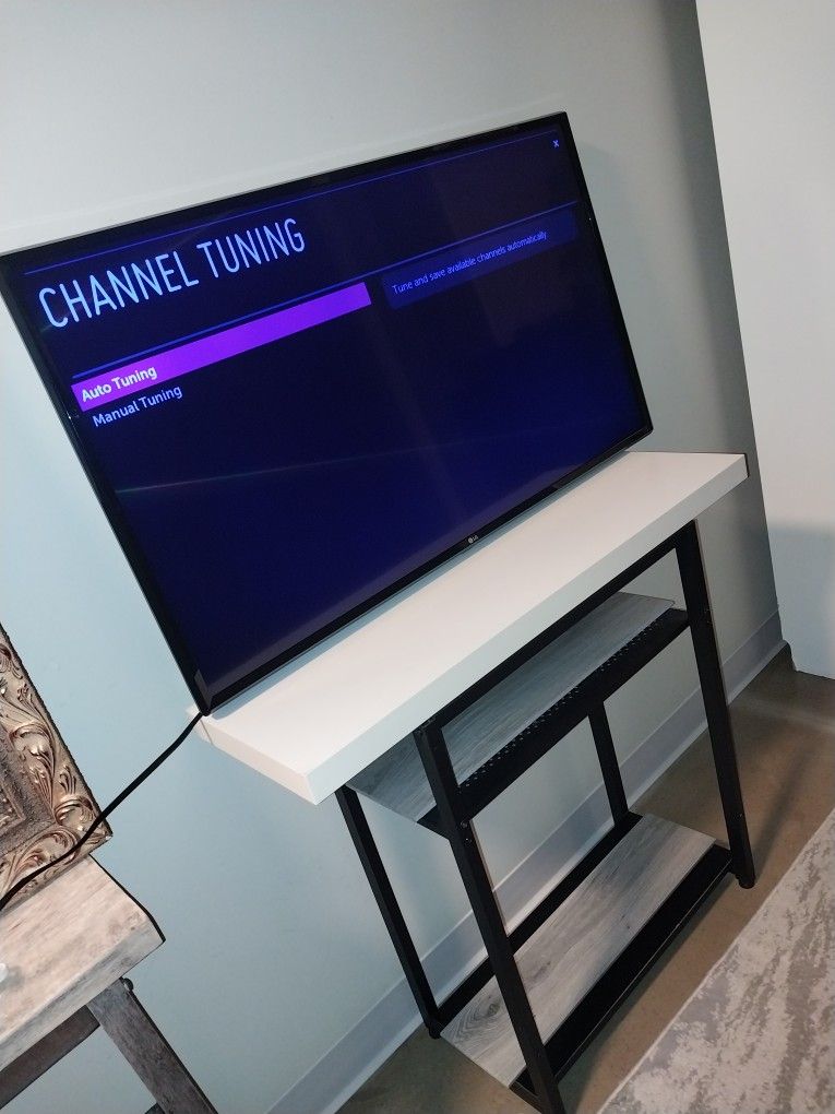 LG 43” Smart TV (1080p) – $75