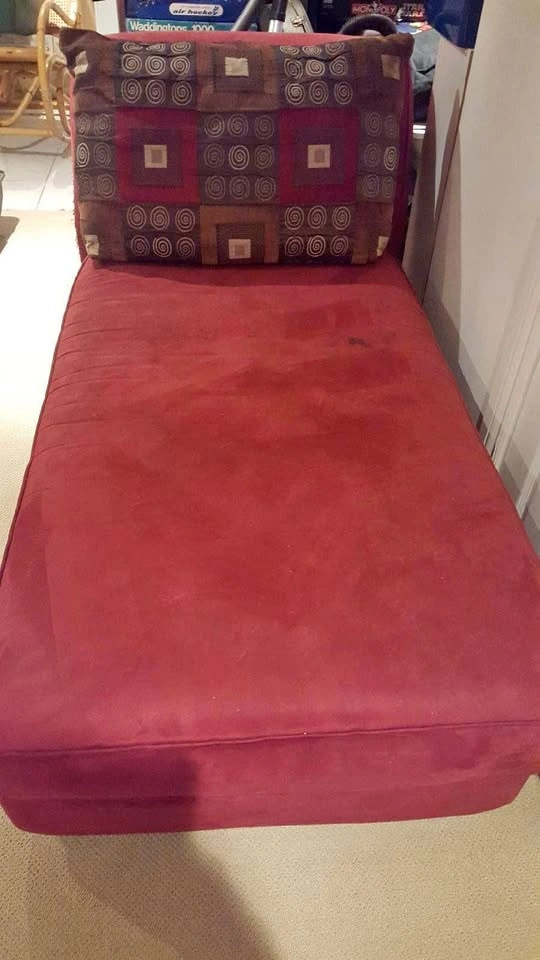 Chaise lounge