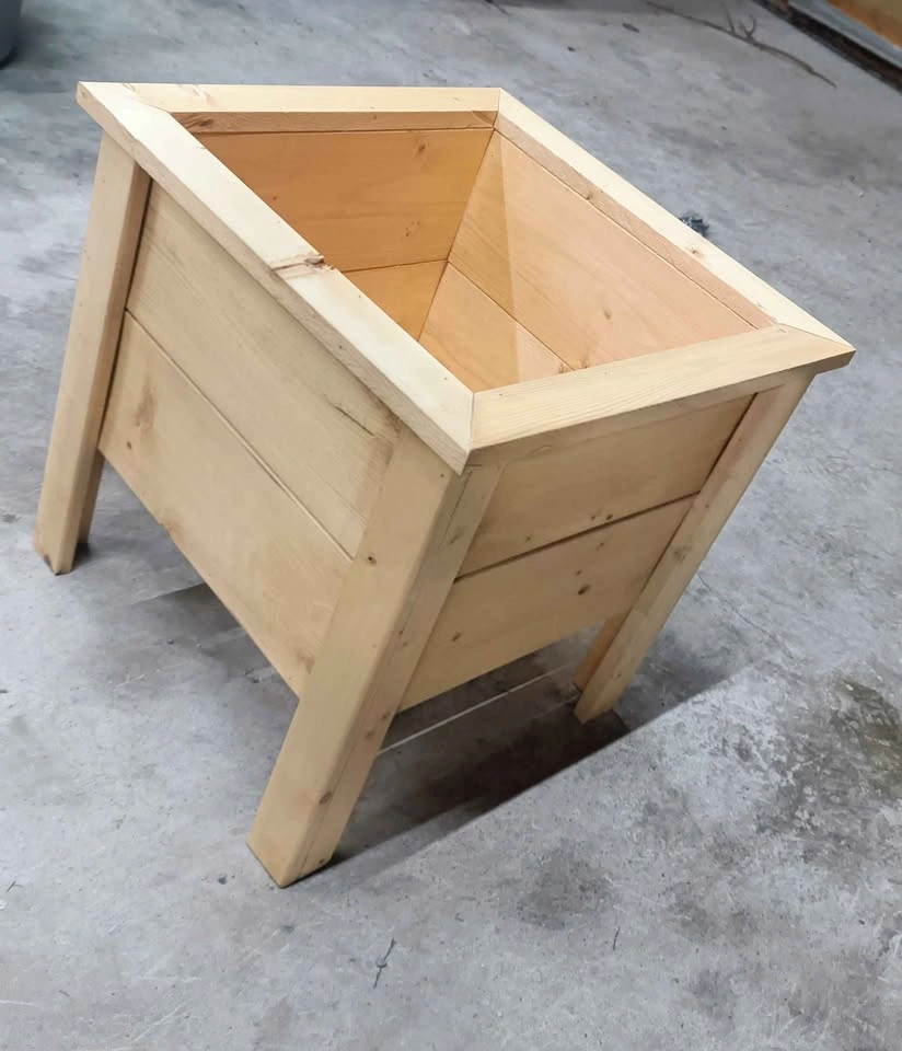 Outdoor planter boxes - photo 2
