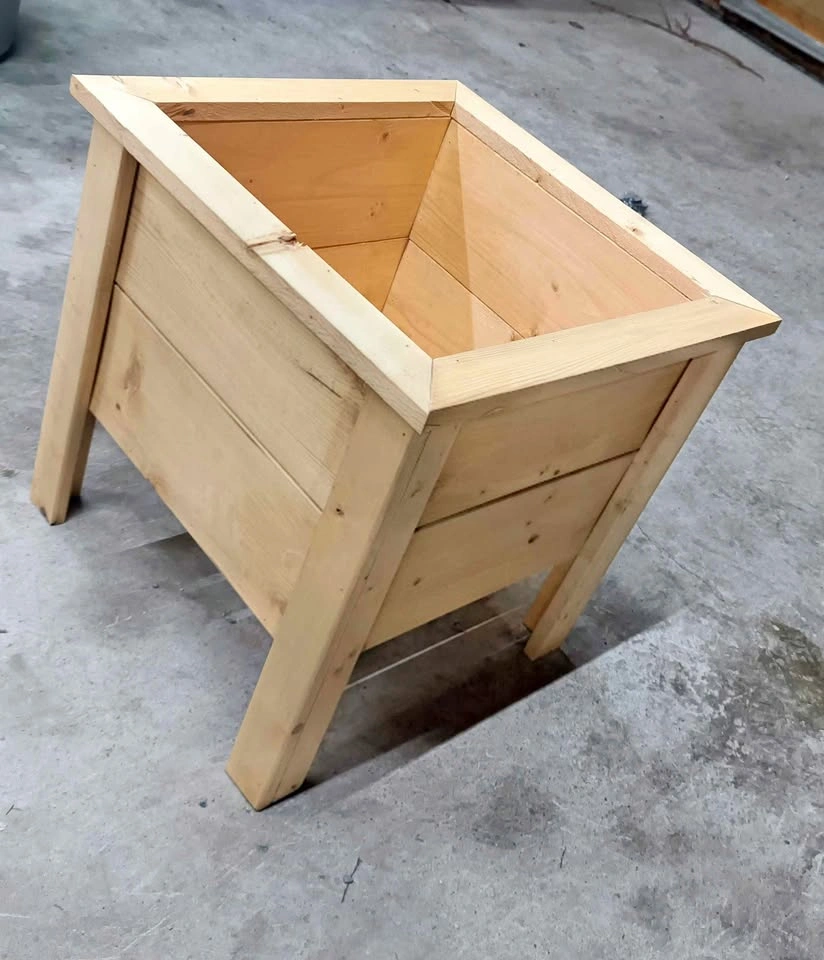 New Outdoor Planter Boxes