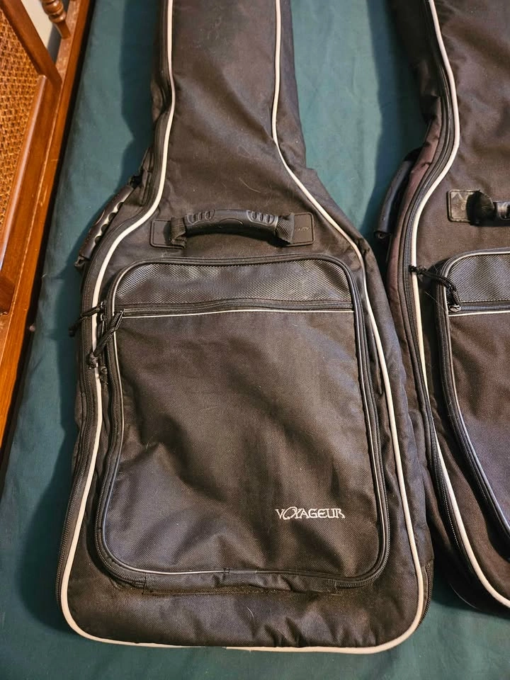 Guitar Cases / Gig Bags (3 Total) – Good Shape - photo 2