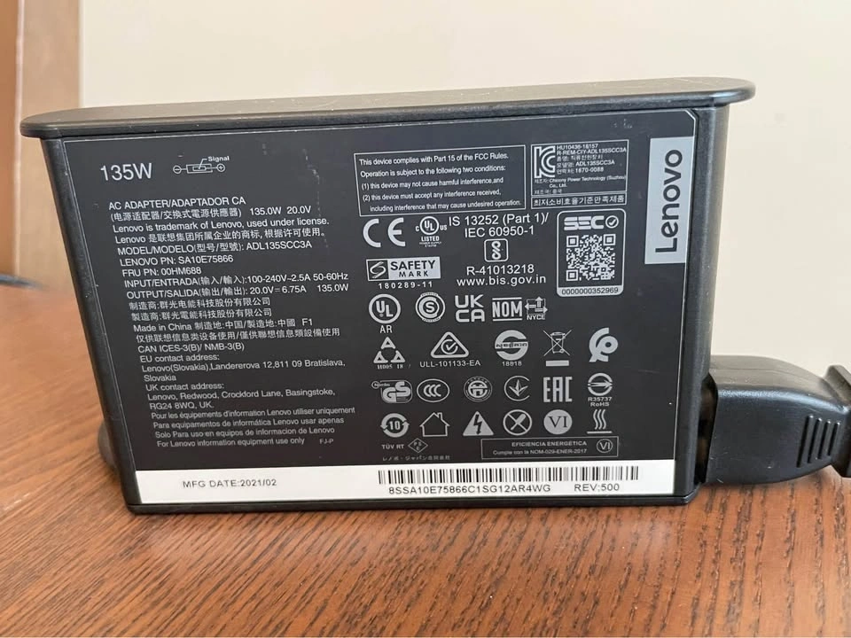 Lenovo Thinkpad T15P Gen.1 - photo 5