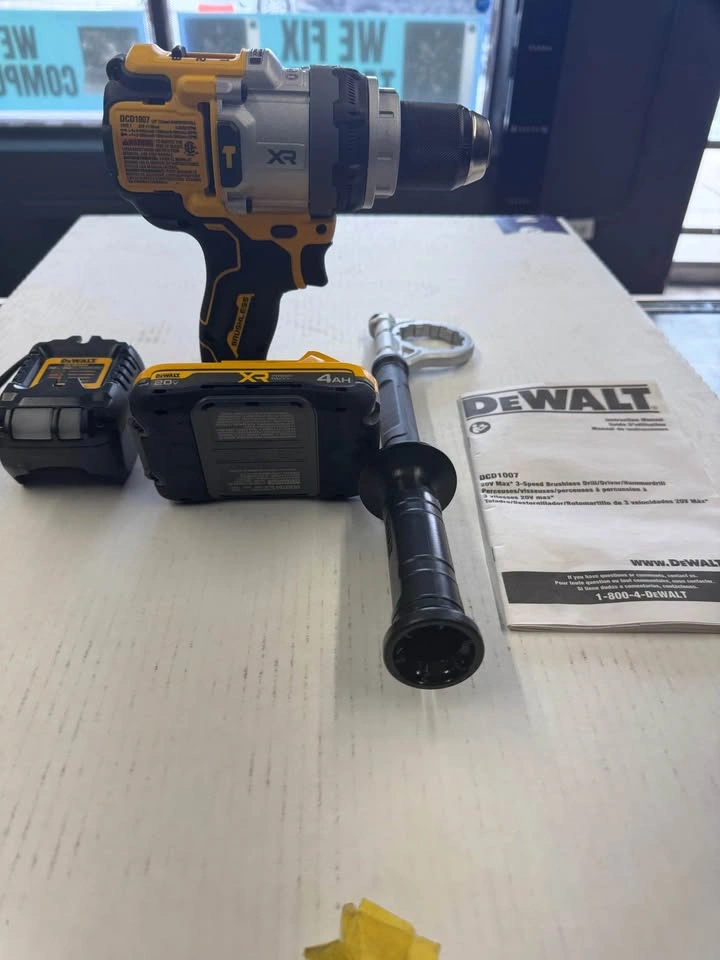 DEWALT DCD1007 20V MAX Hammer Drill w/ 4ah Battery & Charger - photo 2