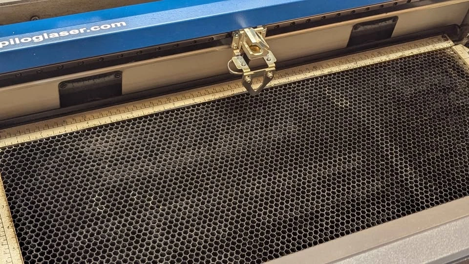 Epilog Mini 50W 24x12" Laser Cutter Engraver (2016) - photo 4