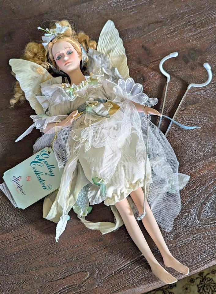 Magical Effanbee "Eve" Fairy 🧚‍♀️ Gallery Collection Porcelain D