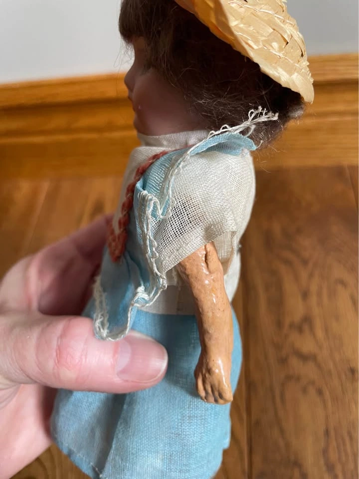 Vintage Paper Mache Doll - photo 5