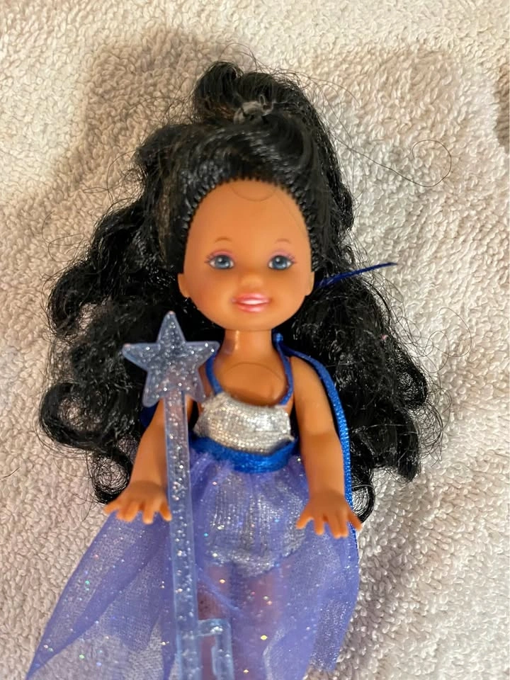 Barbie Kelly Performer Maria Doll 2000