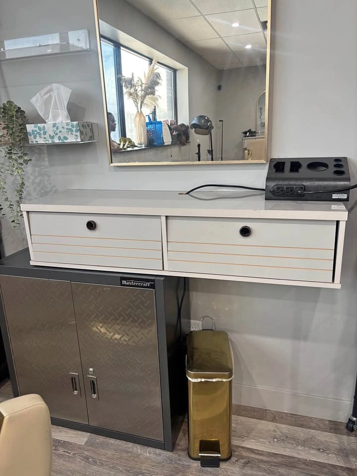 Floating Shelves/Desk