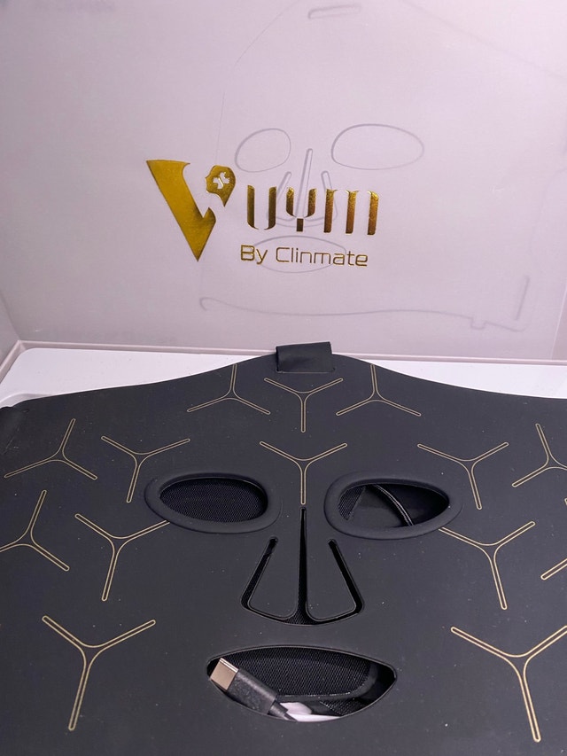 VYM Red Light Mask
