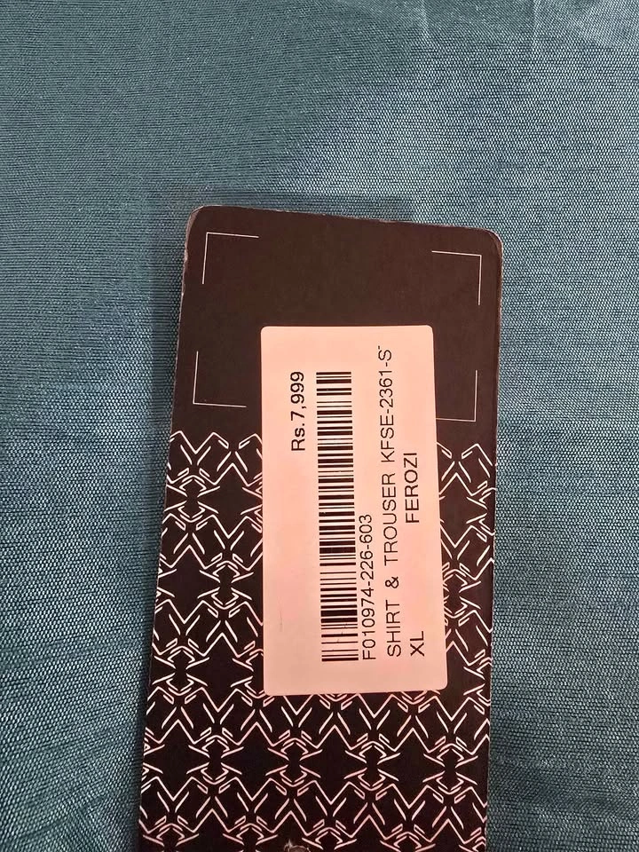 Designer Eid Sale! Beautiful blue(ferozi) suit - XL - photo 3