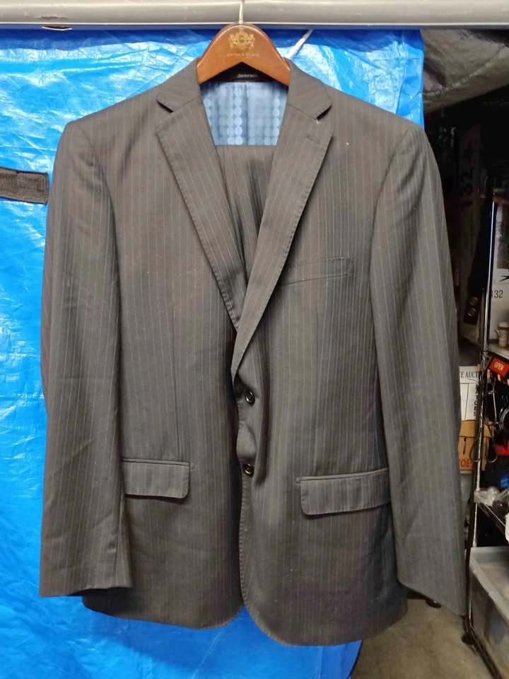 Enzo Tovare Super 150's Pinstripe Suit