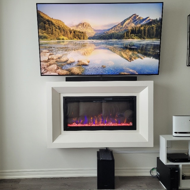 Samsung 65" Smart TV with Soundbar - photo 5