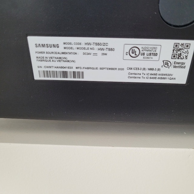 Samsung 65" Smart TV with Soundbar - photo 4