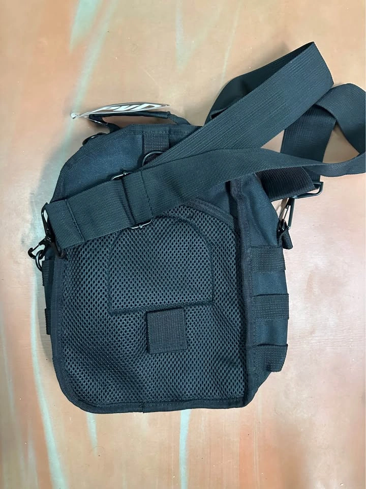 PVL Essentials Crossbody Bag NWT - photo 2