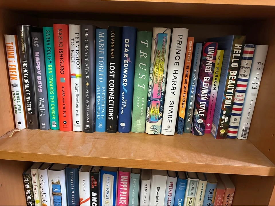 Large Collection of Modern Non-Fiction and Fiction Books - photo 2
