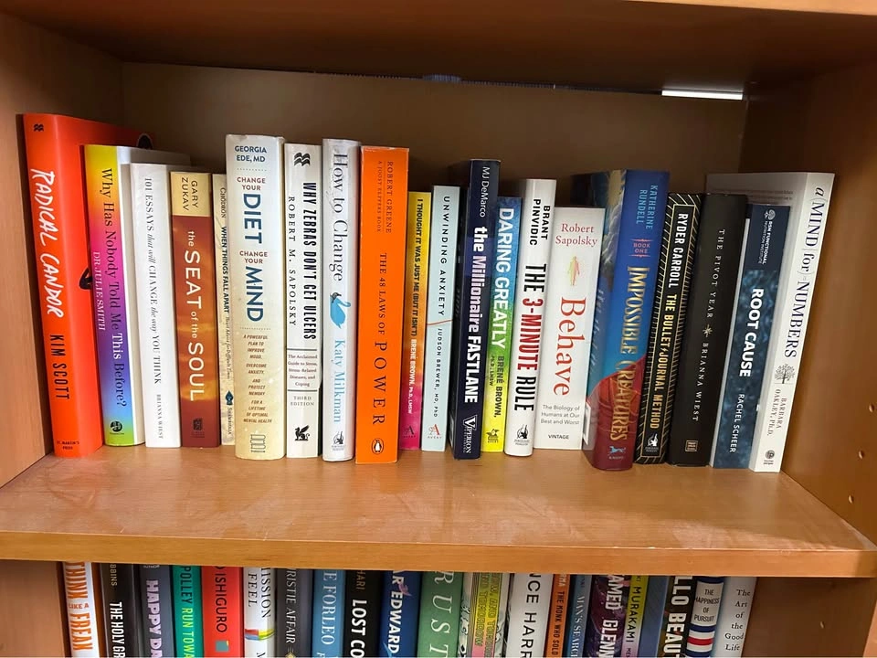 Large Collection of Modern Non-Fiction and Fiction Books - photo 4