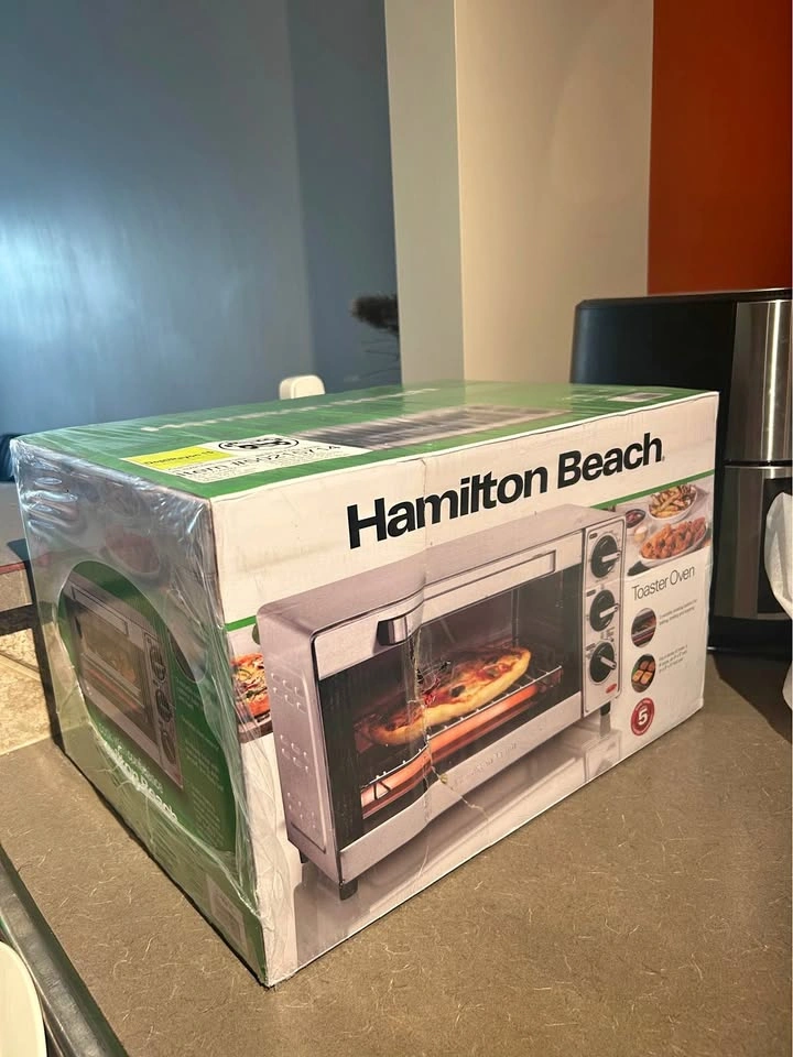 Toaster Oven Hamilton Beach