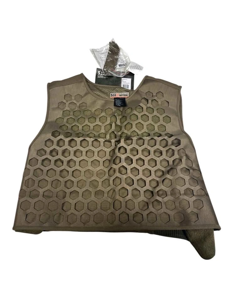 5.11 Tactical Vest Sandstone Size L Brand New