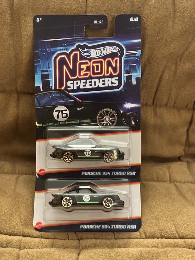 Hot Wheels Porsche 934 Turbo RSR lot